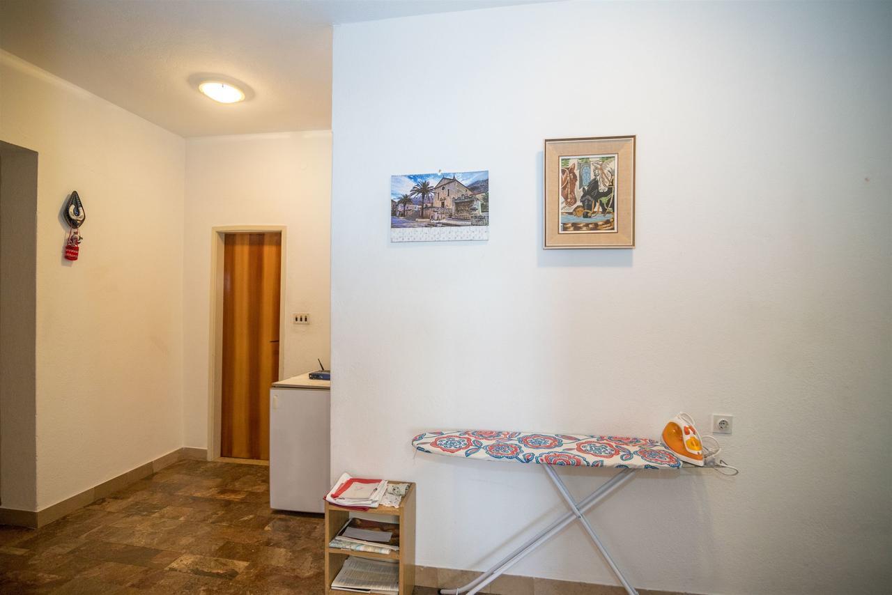 Apartments Zeljko マカルスカ エクステリア 写真